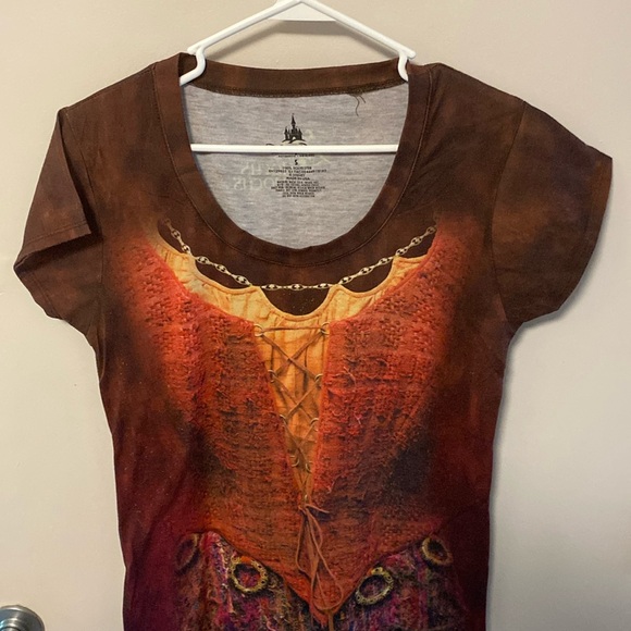Disney Tops - Disney Ladies Shirt - Hocus Pocus Sanderson Sisters - Mary Costume Size S